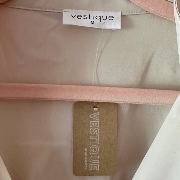 NWT Vestique Safe and Sound Romper Cream Utility Medium - Picture 5 of 11